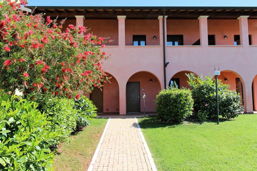 Le Corti Del Sole Residence Venturina Terme Exterior photo
