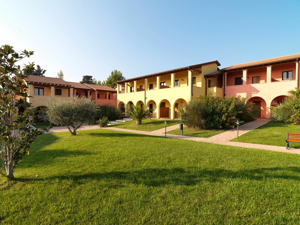 Le Corti Del Sole Residence Venturina Terme Exterior photo